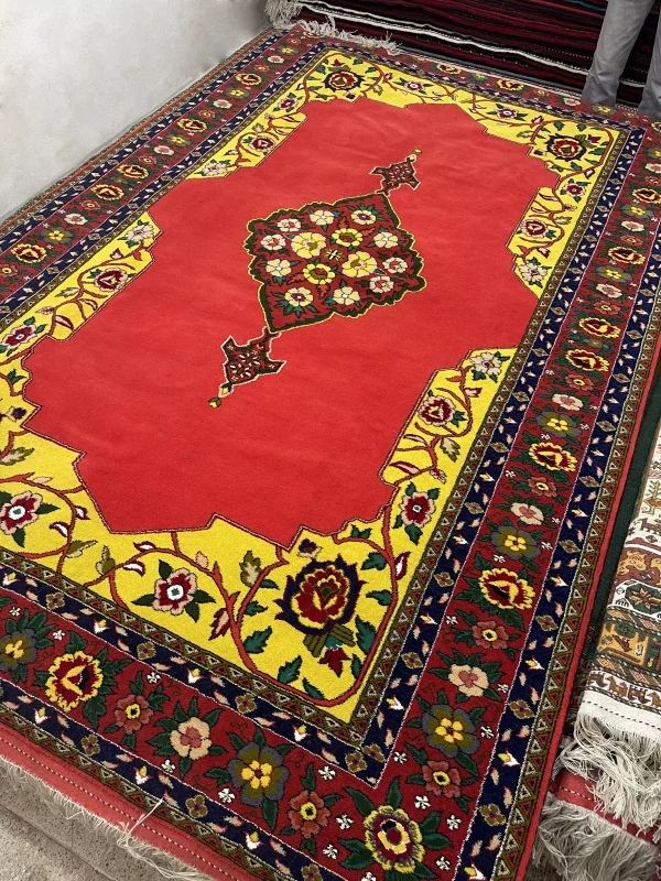 فرش دستباف قشقایی طرح 125 سایز ۲×۳ متر