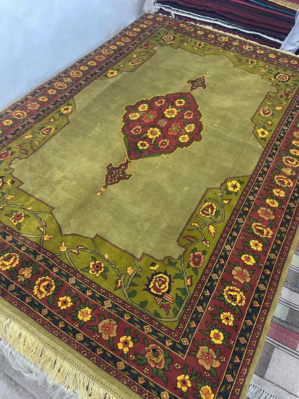 فرش دستباف قشقایی طرح 127 سایز ۲×۳ متر