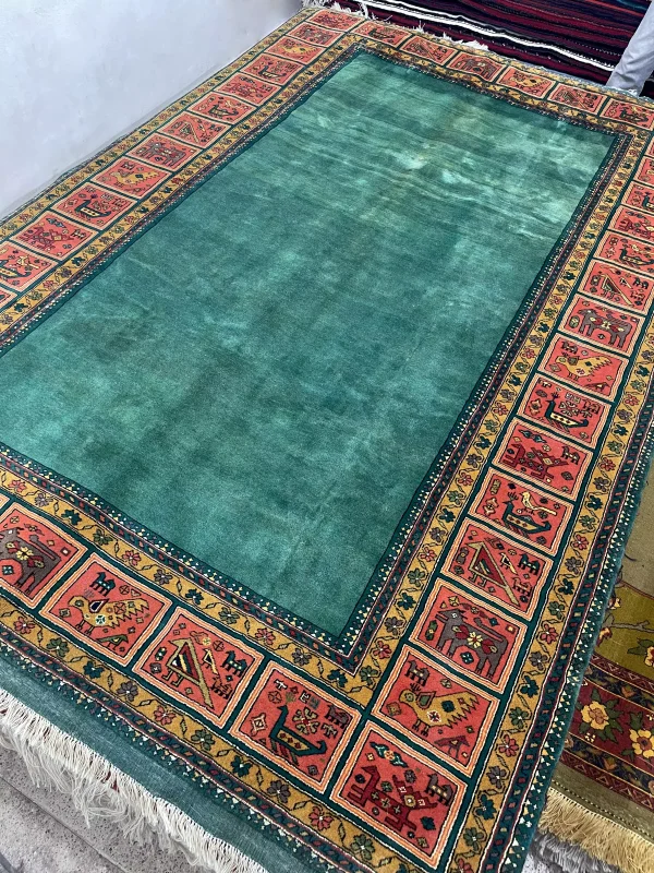 فرش دستباف قشقایی طرح ۱۳۱ سایز ۲×۳ متر